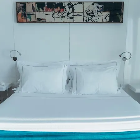 Costa Hotel 2*